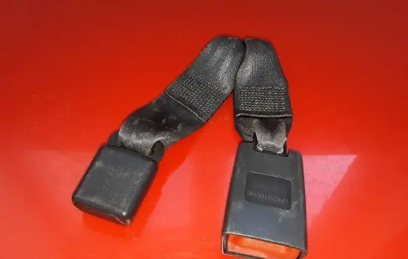 Dodge Caliber Rear seatbelt buckle 1FR741DVAB 79317072