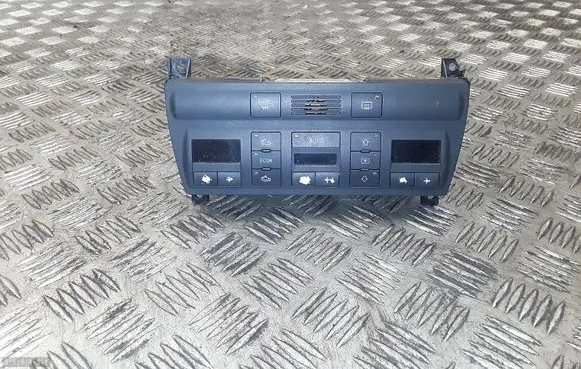 Audi A6 S6 C5 4B Climate control unit 4B0820043AA