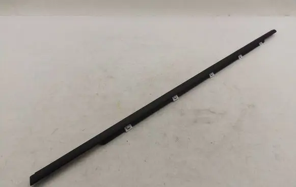 KIA Sorento IV Front door trim (molding) 82210-C5000