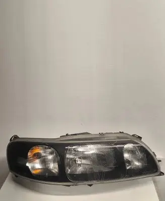 Volvo S60 Headlight/headlamp 8659611 89006821