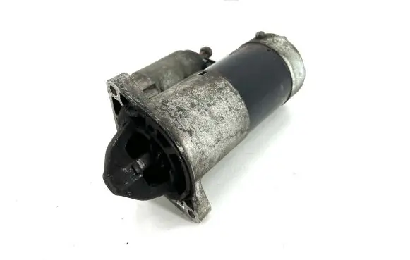 Opel Insignia A Starter motor 55352882 M001T30172