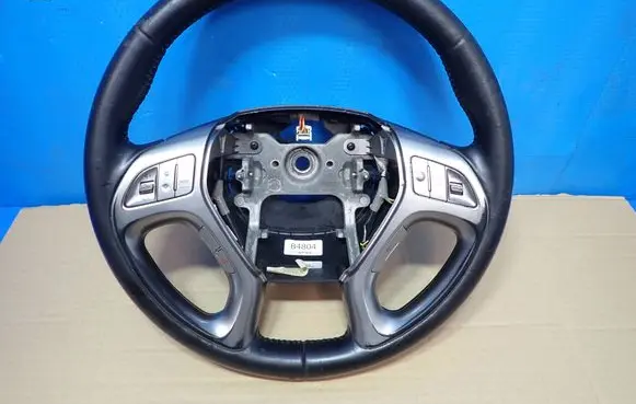 Hyundai ix35 Steering wheel 56113-2Y000