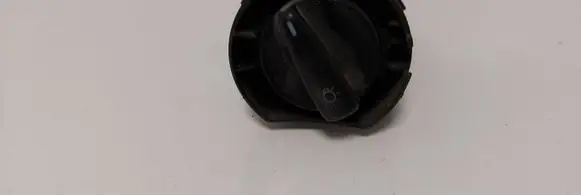 Volkswagen Golf IV Light switch 1C0941531