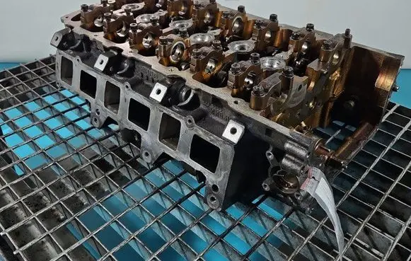 Volkswagen PASSAT B6 Engine head AXZ IMPRK1499464