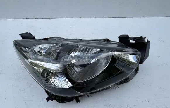 Mazda 6 Headlight/headlamp 51030