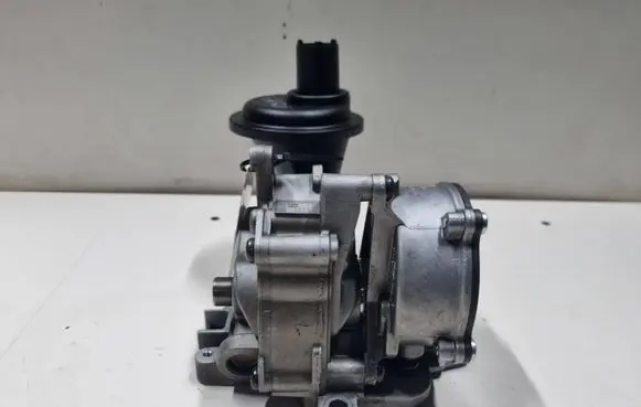 Audi A6 Allroad C7 Oil pump 9140300130 1939173