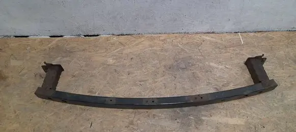 Nissan Qashqai Front bumper support beam 