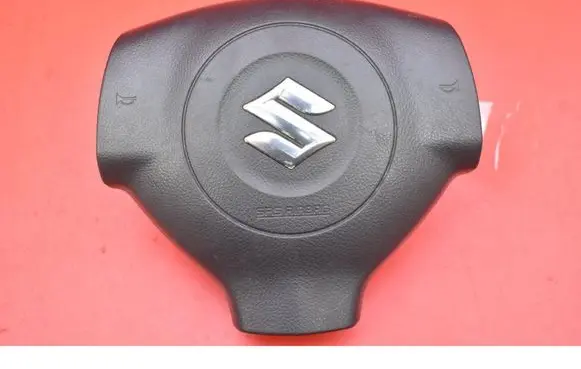 Suzuki Swift I Steering wheel airbag