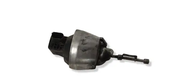 Volkswagen PASSAT B6 Turbo charger electric actuator 306033