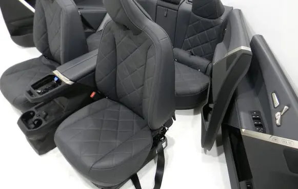 BMW iX Seat set 