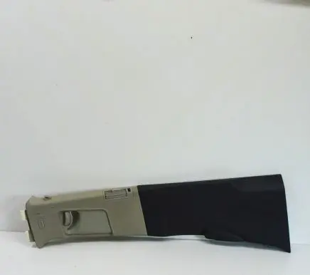 Audi Q7 4L (B) pillar trim (top)