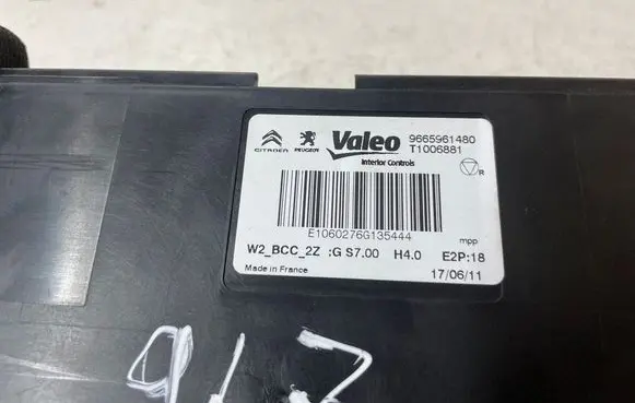 Peugeot 508 Air conditioning/heating control unit 9665961480 T1006881