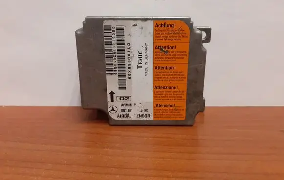 Mercedes-Benz E W210 Airbag control unit/module 5626 0028203226