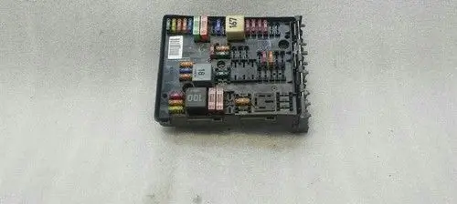 Audi A3 S3 8P Fuse box set 1K0937124P