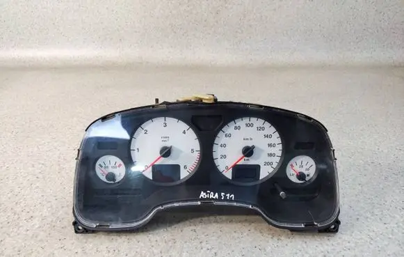 Speedometer (instrument cluster)