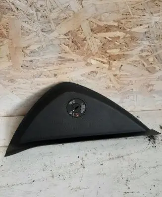 Dashboard side end trim