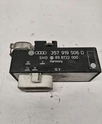 Coolant fan relay