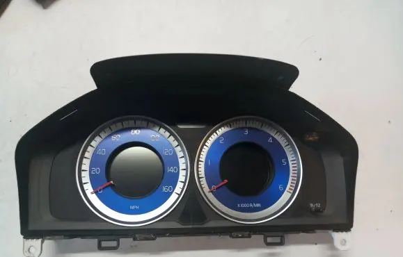 Speedometer (instrument cluster)