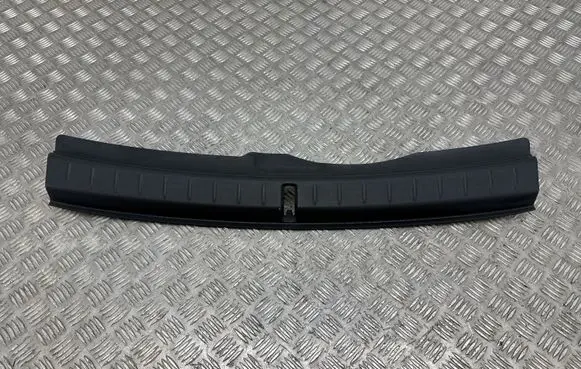 BMW 2 F45 Trunk/boot sill cover protection 7298592