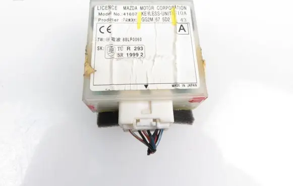 Mazda 323 F Immobilizer control unit/module GG2M675D2