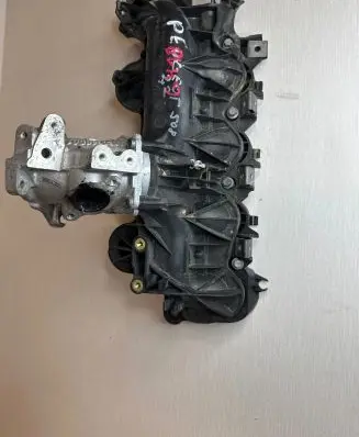 Land Rover Range Rover Evoque L538 Intake manifold 9659449480 9662010880