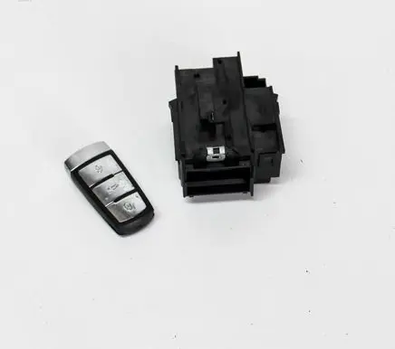 Volkswagen PASSAT CC Ignition lock 3C0905843R