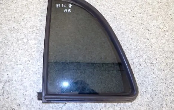 Suzuki Swift II Sliding door window/glass MK7SZYBAAR