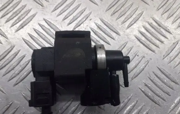 Audi A6 S6 C6 4F Turbo solenoid valve 059906628A