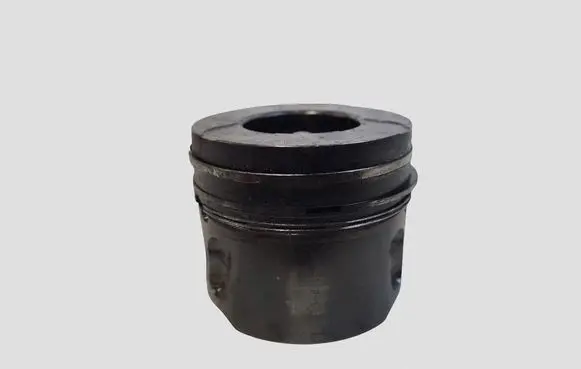 Volvo S40 Piston