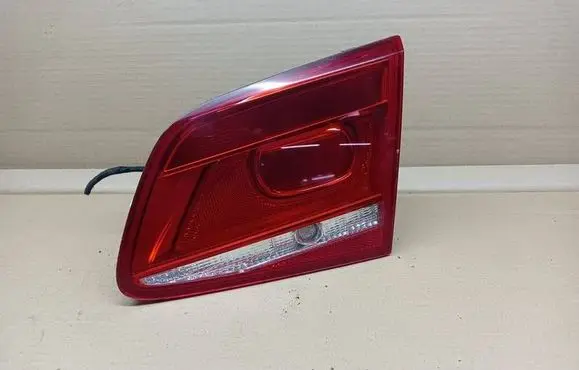 Volkswagen PASSAT B7 Tailgate rear/tail lights 3AE945094D 90004896