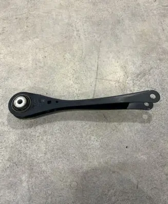 BMW iX3 Rear control arm 6871879 1721A