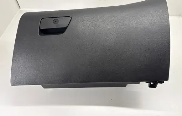 Ford Fusion II Glove box set DS73F06010AB