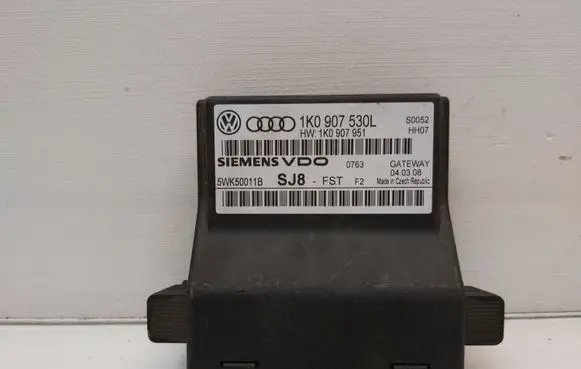 Volkswagen PASSAT B6 Gateway control module 1K0907530L