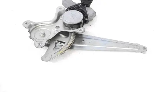 Lexus IS III XE30 Rear window lifting mechanism without motor 8572053100 0620203140