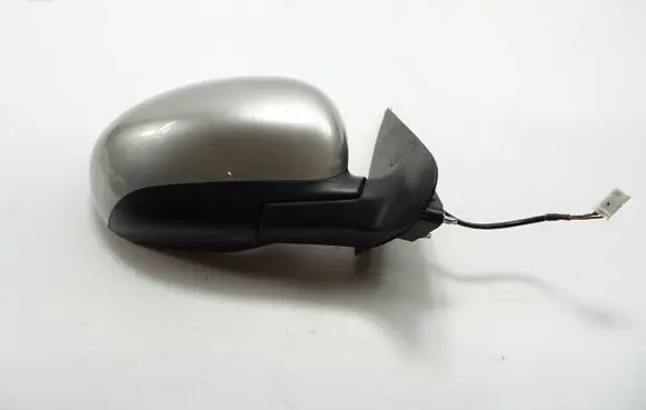 Nissan Juke I F15 Front door electric wing mirror