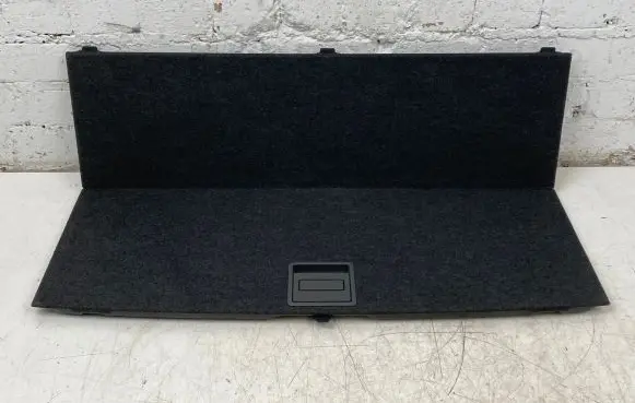 Toyota Prius+ (ZVW40) Trunk/boot mat liner 5841047020