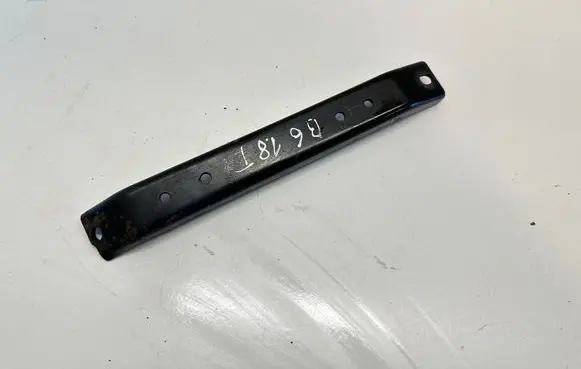 Audi A4 S4 B6 8E 8H Engine mounting bracket 06b129723bc