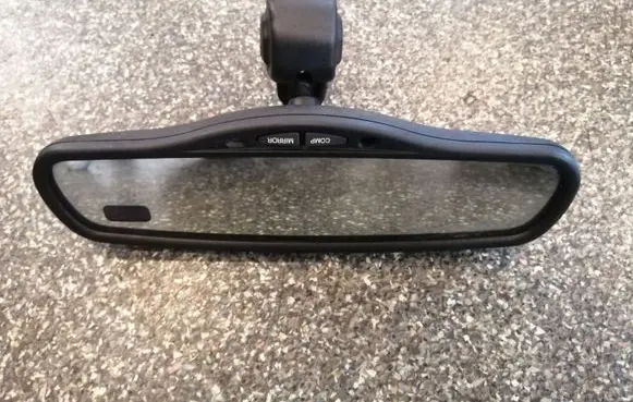Nissan Pathfinder R51 Rear view mirror (interior) 96321CG100