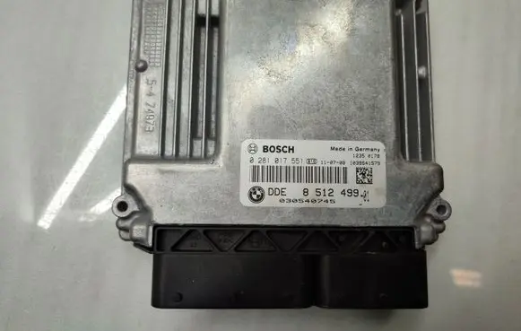 BMW 1 E81 E87 Engine control unit/module 8512499 0281017551