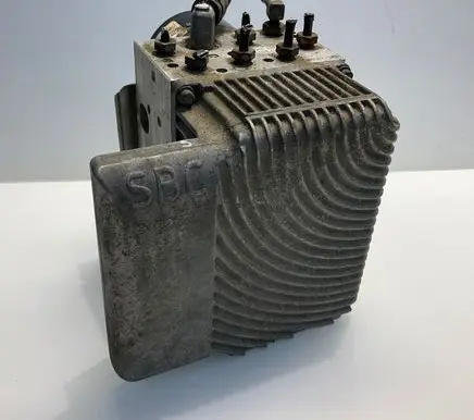 Mercedes-Benz E W211 ABS Pump A0054319612 0265250119 0265250110