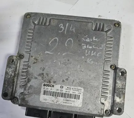 Renault Espace III Engine control unit/module 8200211726 8200085386 0281011103