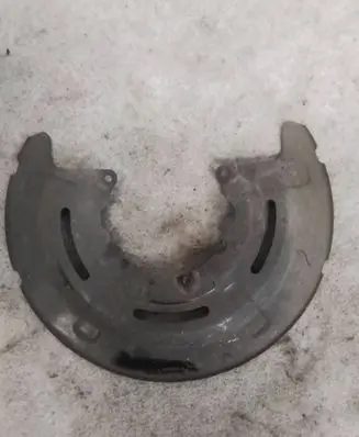 Renault Master III Rear brake disc plate dust cover 441510001R
