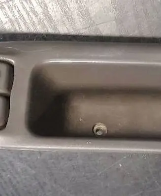 Renault Scenic I Quarter vent window switch 7700431172