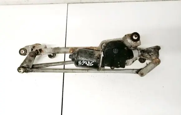 Mazda Premacy Front wiper linkage and motor