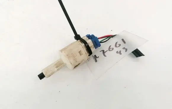 Brake pedal sensor switch