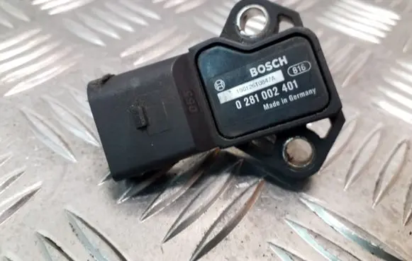 Audi A4 S4 B6 8E 8H Air pressure sensor 0281002401