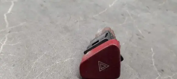 Peugeot 607 Hazard light switch 96296484