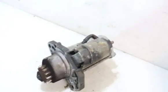 Nissan Almera N16 Starter motor M008T75371
