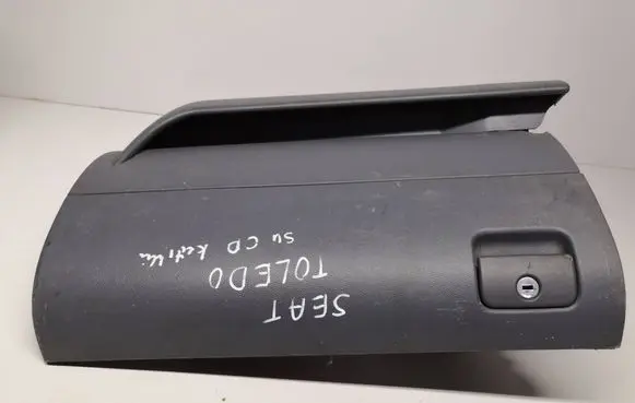 Seat Toledo II (1M) Glove box 1M1857922 1M1857104A 1M1857103