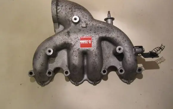 Audi A6 S6 C5 4B Intake manifold 038129713AJ